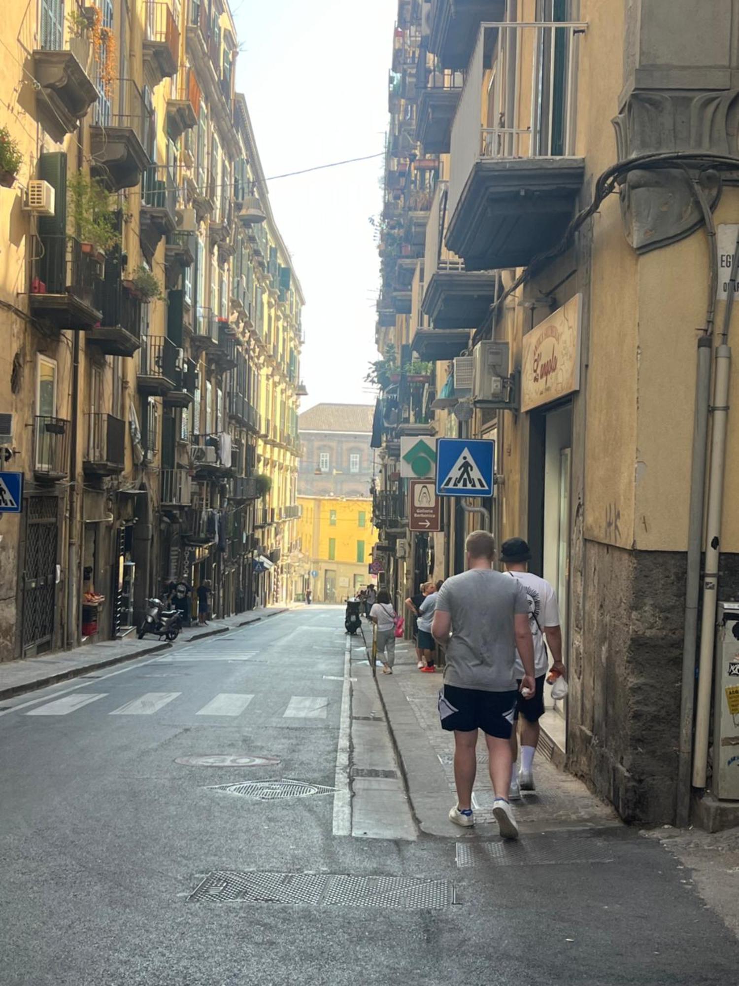Casetta Piazza Plebiscito Napoli Eksteriør bilde